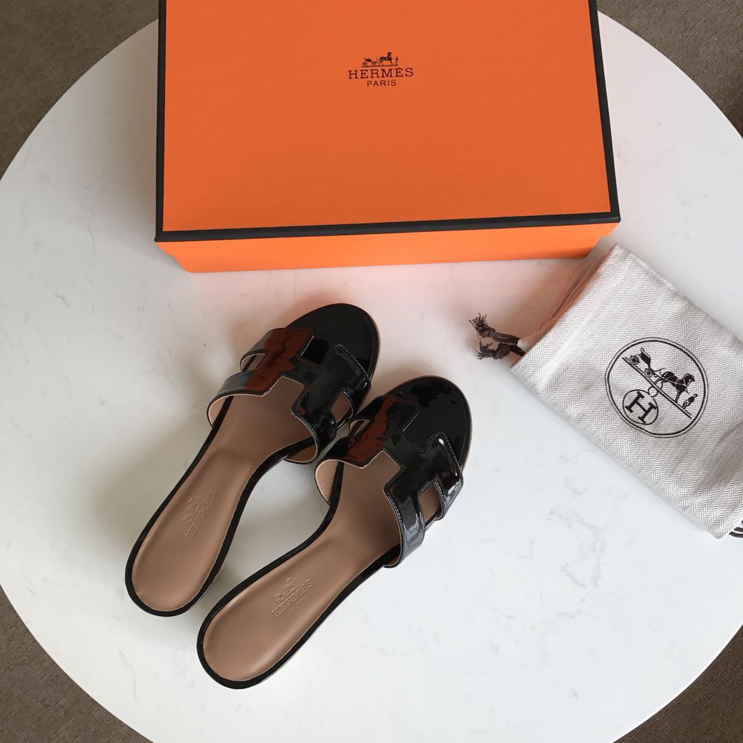 에르메스 올수공 오아시스 슬리퍼 샌들 페이던트 01